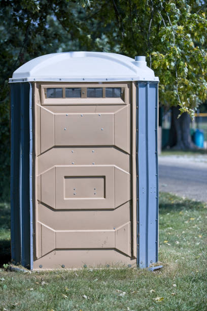 Best Temporary restroom rental  in Hamlin, WV