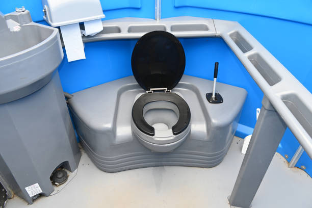 Best High-end porta potty rental  in Hamlin, WV